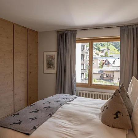 Apartment Chesa - 13 By Interhome